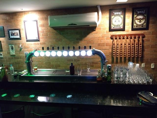 Gato Mamado Bar